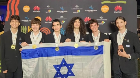מדליית זהב לשחר בלומנצויג, תלמיד עתיד למדעים בלוד באולימפיאדת המתמטיקה - חדשות לוד ברמלוד נט