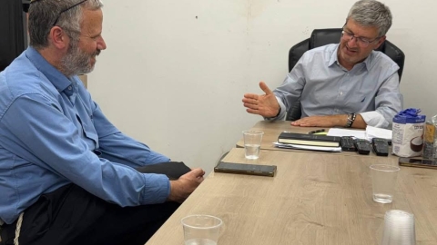 מפגש משמעותי בלשכת ראש העיר: חיזוק שיתוף הפעולה בין רמלה למשרד האוצר - חדשות רמלה ברמלוד נט