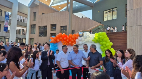 ניסים גוזלן מציג: פתיחת שנת לימודים מרהיבה - חדשות באר יעקב ברמלוד נט