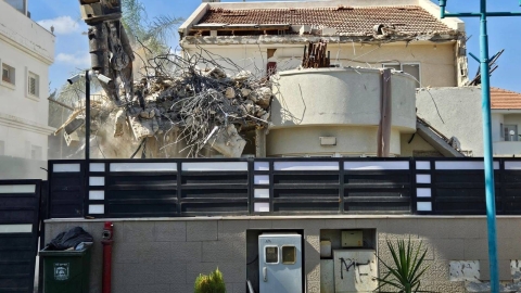  עיריית לוד הרסה מבנה בלתי חוקי במרכז העיר – במסגרת מבצע “שומרים על בית נקי ובטוח” - חדשות לוד ברמלוד נט