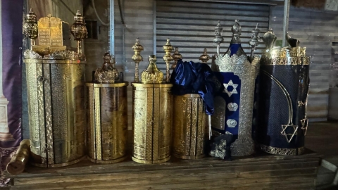 שריפה בבית כנסת ברמלה: אין נפגעים, ספרי התורה חולצו מהמקום - חדשות רמלה ברמלוד נט