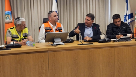 חיזוק ללוד: יו"ר מרכז השלטון המקומי ושר התפוצות השתתפו בהערכת מצב בעיר - חדשות לוד ברמלוד נט